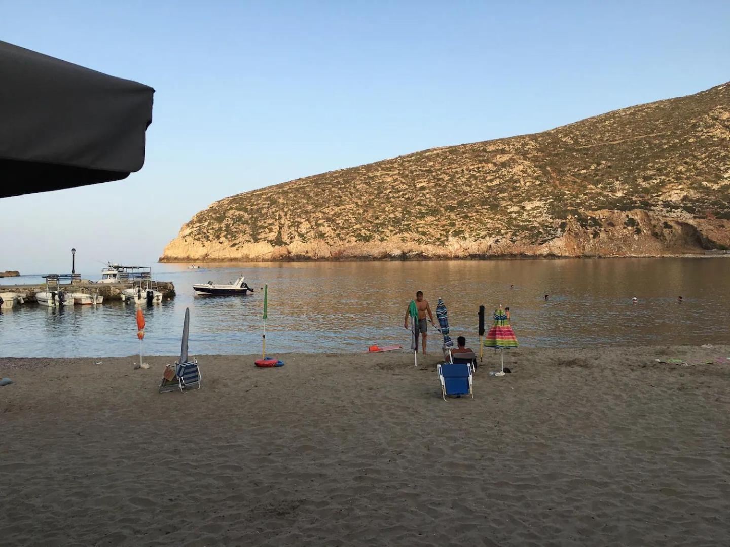 Cozy Studio In Beautiful Apollonas Beach Naxos 阿波罗 外观 照片